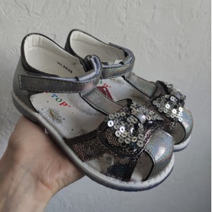 Сріблясті сандалі для дівчаток Арт: A150